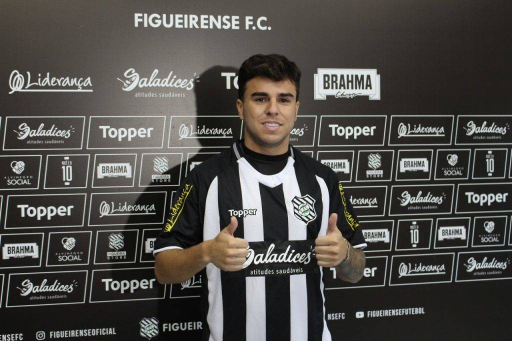 Andrigo - Revelado na base do Inter, Andrigo chegou a ser convocado para a Seleção Brasileira sub-17, mas não conseguiu render o esperado. Jogou ainda pelo Ceará, Sport e Figueirense. Hoje, joga pelo CSA. 