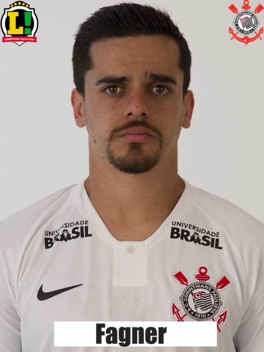 Fagner - 6,5 - O Corinthians pretende mudar seu estilo de jogo, mas são os cruzamentos de Fagner que mais levam perigo ao gol adversário. Peça fundamental no sistema de Tiago Nunes.