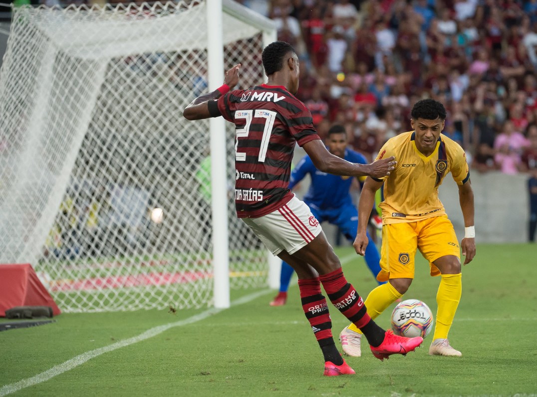 Flamengo 2x0 Madureira (6ª rodada da Taça Guanabara) - Escalação: Diego Alves; Rafinha, Gustavo Henrique, Léo Pereira e Filipe Luís; Willian Arão, Gerson (Diego), Everton Ribeiro (Michael) e Arrascaeta (Pedro); Bruno Henrique e Gabigol. Gols: Gabigol e Pedro.