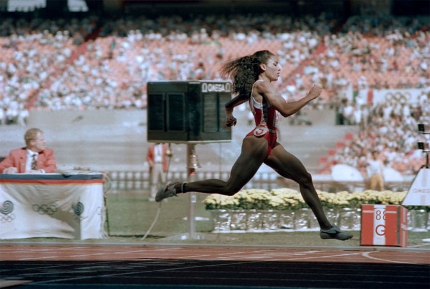 4º lugar: Família Joyner (EUA) - 12 medalhas, 7 de ouro - 1984 a 1996 – Atletismo / Foto: Florence Joyner.