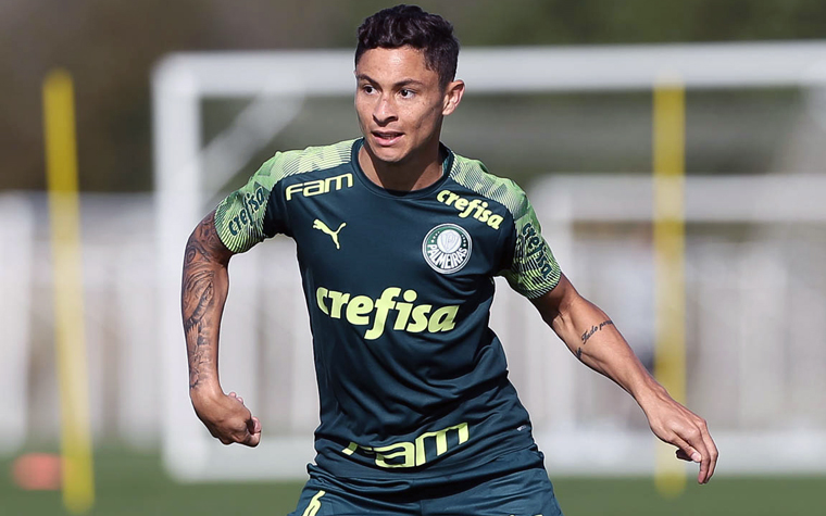 FECHADO - Palmeiras e Grêmio entraram em acordo por Diogo Barbosa e o lateral-esquerdo vai jogar no Tricolor gaúcho de maneira definitiva. A compra será por parte dos direitos econômicos do atleta.