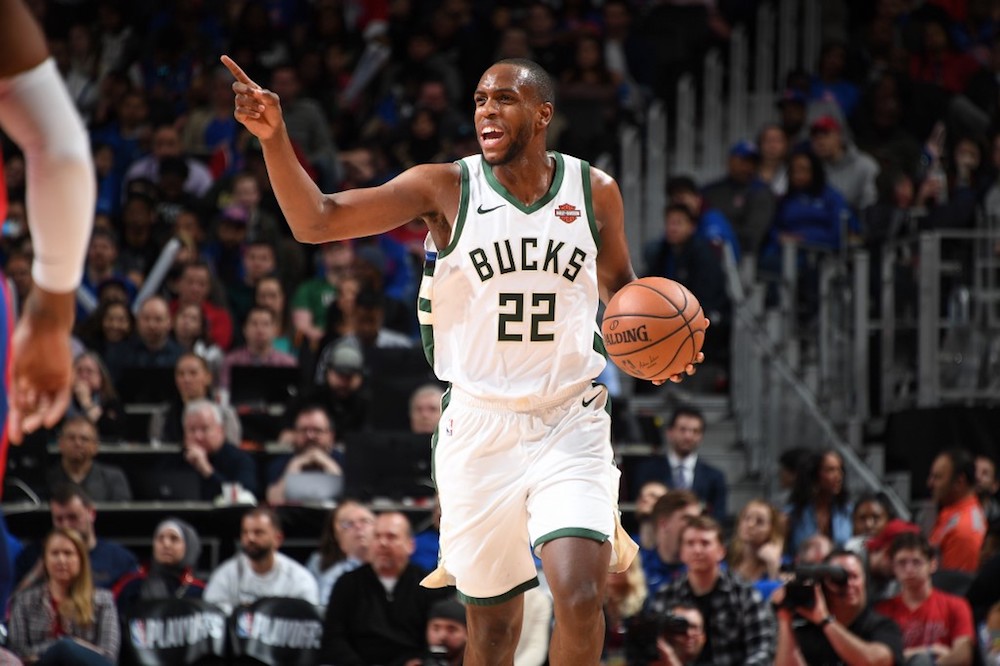 23- Khris Middleton (Milwaukee Bucks) All Star pelo segundo ano na carreira, o ala faz grande temporada, com ótimos aproveitamentos em arremessos de quadra, três e lance livre. Na atual campanha, possui médias de 21.1 pontos, 6.2 rebotes e 4.1 assistências