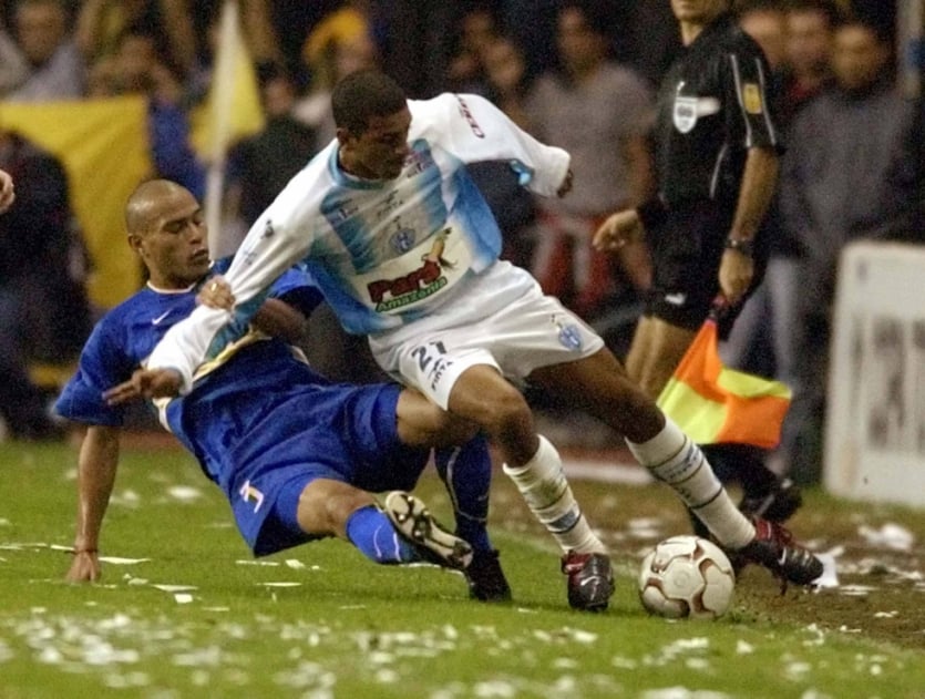 Boca Juniors 0 x 1 Paysandu - Oitavas de final Copa Libertadores 2003 - Na Bombonera lotada, o Paysando fez o impossível e venceu os argentinos por 1 a 0, com gol de Iarley.