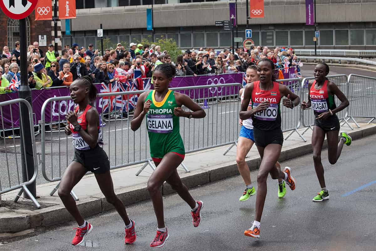 No atletismo, as Maratonas de Boston, Berlim, Nova York e Chicago, todas Majors, foram canceladas.
