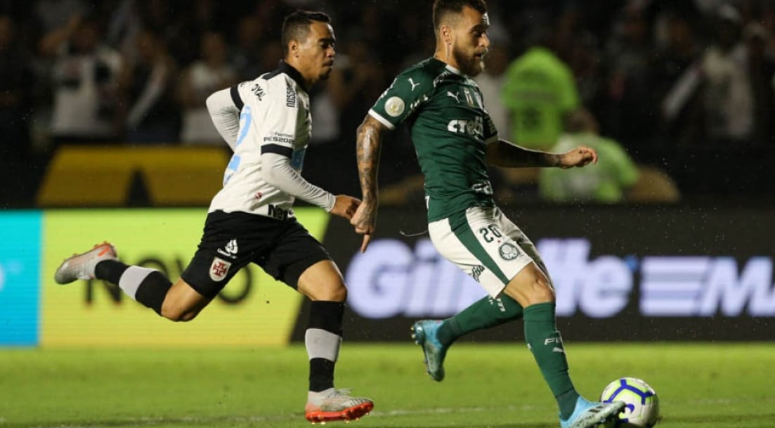 1ª rodada - Palmeiras x Vasco - O Verdão tem vínculo com a Turner, enquanto o Cruz-Maltino acertou seus direitos de transmissão com a Rede Globo.