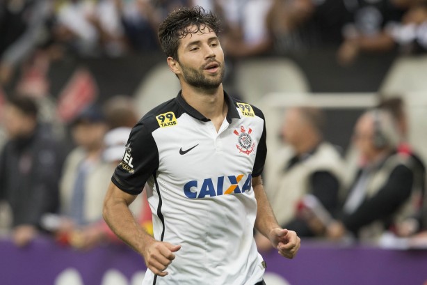 Felipe, zagueiro titular, joga pelo Atlético de Madrid. Pelo alvinegro, conquistou Mundial, Campeonato Paulista, Recopa e Campeonato Brasileiro.