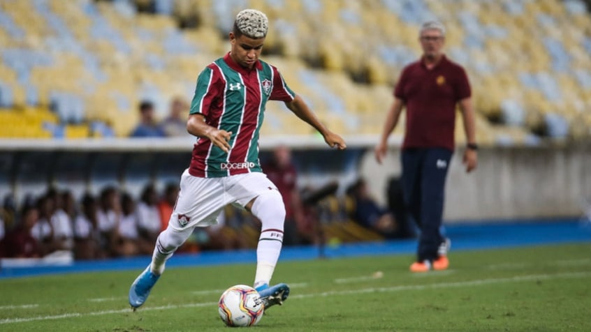 Miguel (17 anos) - Tratado como joia pelo Fluminense, Miguel ainda não despontou neste ano e acabou lesionado antes da parada. Ele tem contrato até junho de 2022.