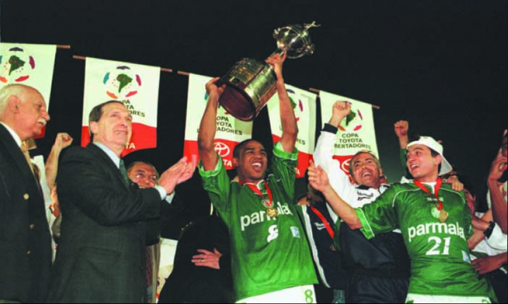 10º – O Palmeiras têm 3 títulos internacionais (1 Copa Rio, 1 Libertadores e 1 Copa Mercosul).