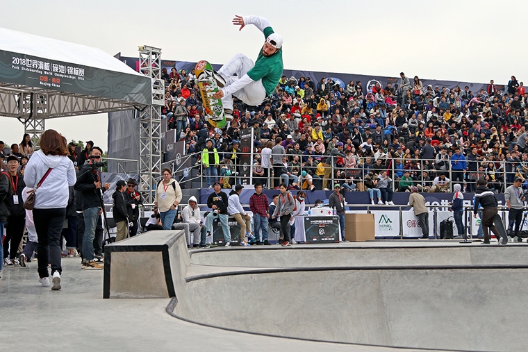 No skate, alguns eventos também foram adiados, casos do Aberto Internacional de Park e Street, Campeonato Asiático de Street e Open Internacional de Street.