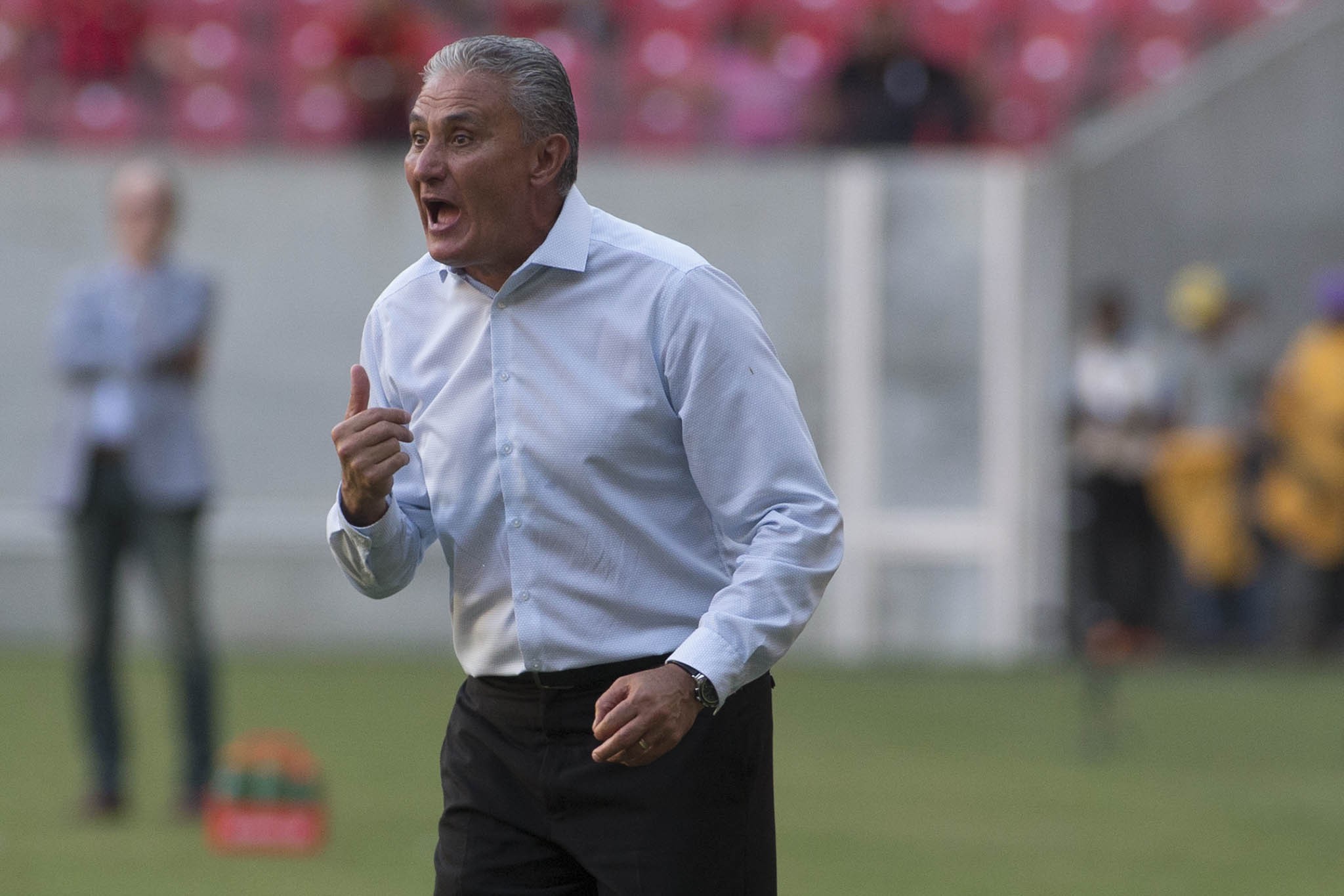 Tite: 2 semifinais - Internacional (2008) e Corinthians (2012).