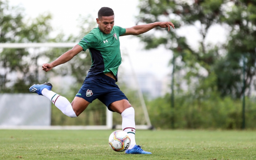 O Tricolor Carioca também anunciou que seus jogadores estão de férias a partir de hoje (1), por 20 dias.