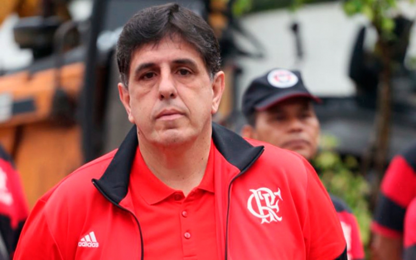 Mauricio Gomes de Mattos, vice-presidente do Flamengo, testou positivo no exame e aguarda a contraprova, nesta sexta-feira.