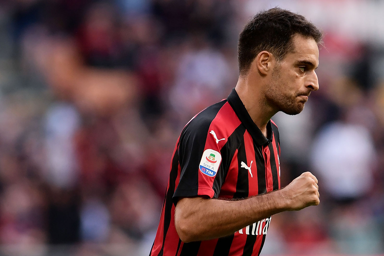 O meio-campista Giacomo Bonaventura (Milan) é mais um que terá seu contrato encerrado em 30 de junho.