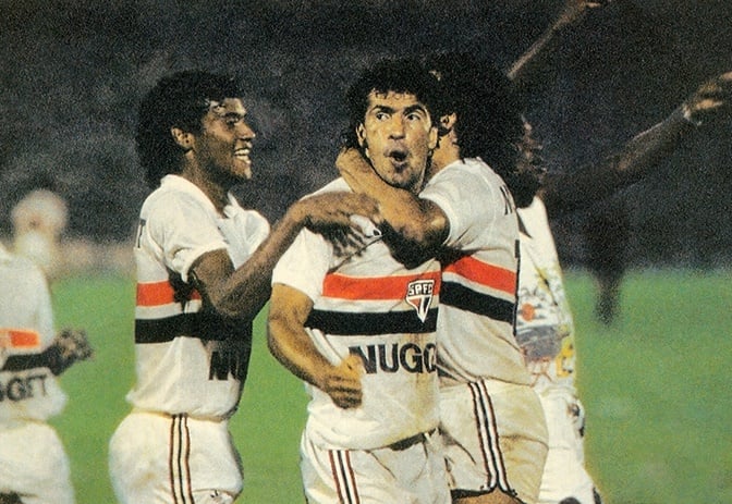 São Paulo x Palmeiras - 1987: mais uma semifinal em que o Tricolor saiu vencedor. O empate sem gols no jogo de ida, junto com a vitória por 3 a 1 na volta, colocou o Tricolor na final, onde venceu o Corinthians e foi campeão.