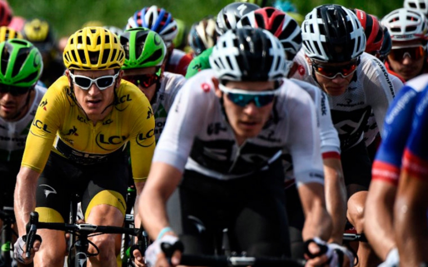 A Federação Catarinense de Ciclismo decidiu, ontem à noite (12/03), em reunião com os parceiros do evento, cancelar o 53º Circuito Boa Vista Tupy de Ciclismo que aconteceria neste fim de semana. A decisão foi tomada como forma preventiva de controle ao Coronavírus - Covid19. 