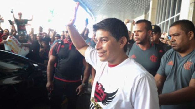 Ídolo do Fluminense, Conca atuou por apenas 27 minutos com a camisa do Flamengo em 2017 e não deixou saudades na torcida.
