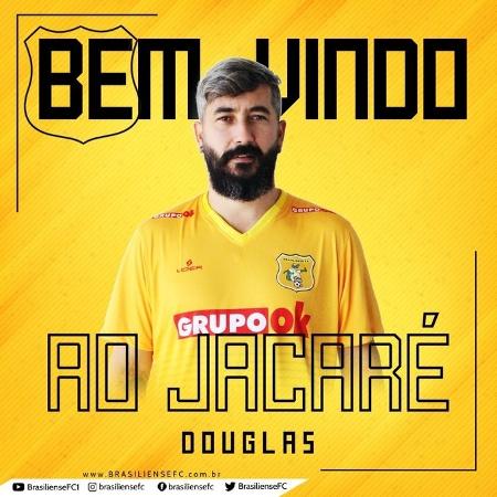 Outro conhecido no Jacaré é o meia Douglas, que teve grande passagem pelo Corinthians e também no Grêmio. No Timão, foi campeão da Libertadores e Mundial em 2012.