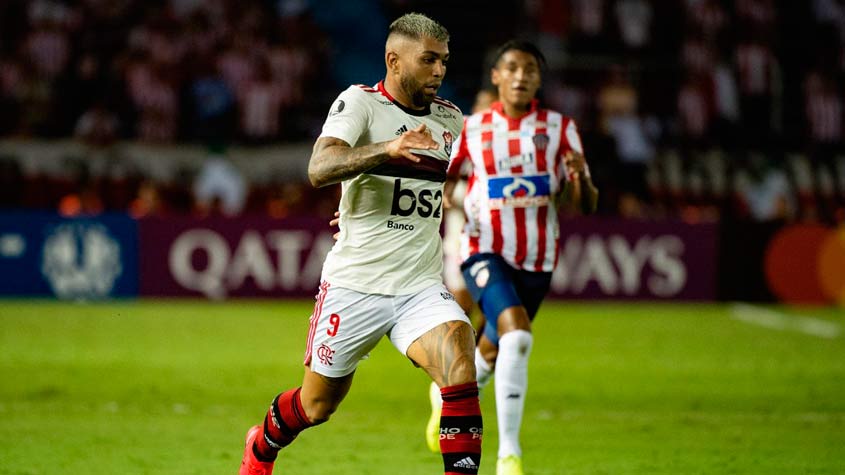Diego Alves; João Lucas, Gustavo Henrique, Léo Pereira e Filipe Luís; Thiago Maia, Gerson, Arrascaeta (Michael), Everton Ribeiro; Vitinho (Pedro) e Gabigol. Técnico: Jorge Jesus.