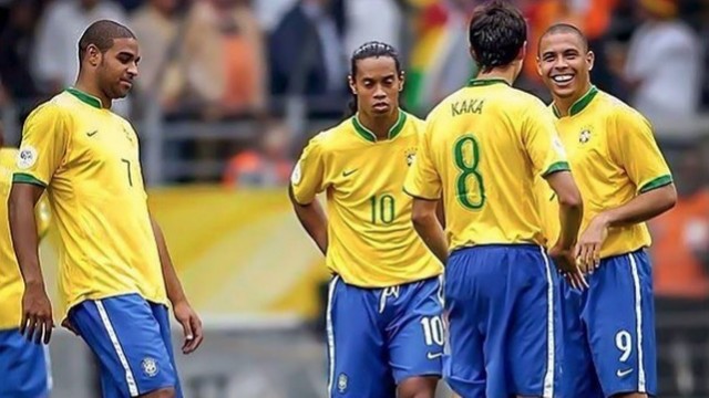 Com vaga cativa na Seleção Brasileira, Ronaldo chegou para a Copa de 2006 ao lado de Ronaldinho Gaúcho, Adriano e Kaká em um dos melhores ataques já vistos, entretanto o foco dos jogadores não estava tão grande no Mundial e foram eliminados pela França nas semifinais.