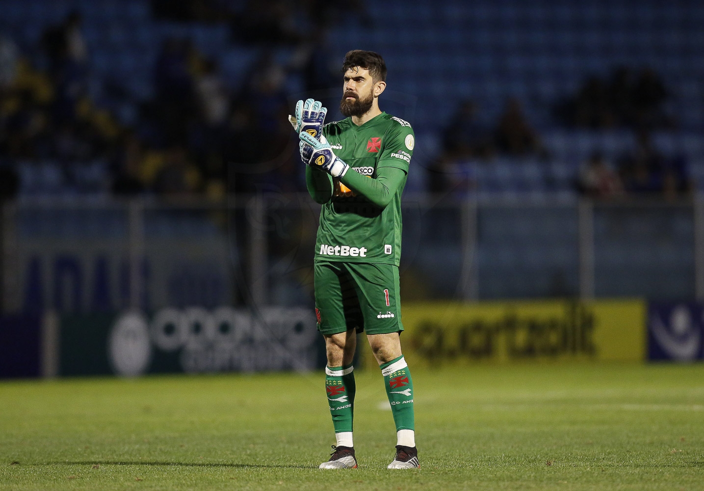 FERNANDO MIGUEL- Vasco (C$ 9,77) - Jogando em casa contra o Atlético-GO, tem bom potencial de não sofrer gols contra uma equipe que está na zona de rebaixamento neste momento. O Cruz-Maltino tem uma das melhores defesas do campeonato, só cinco gols sofridos.