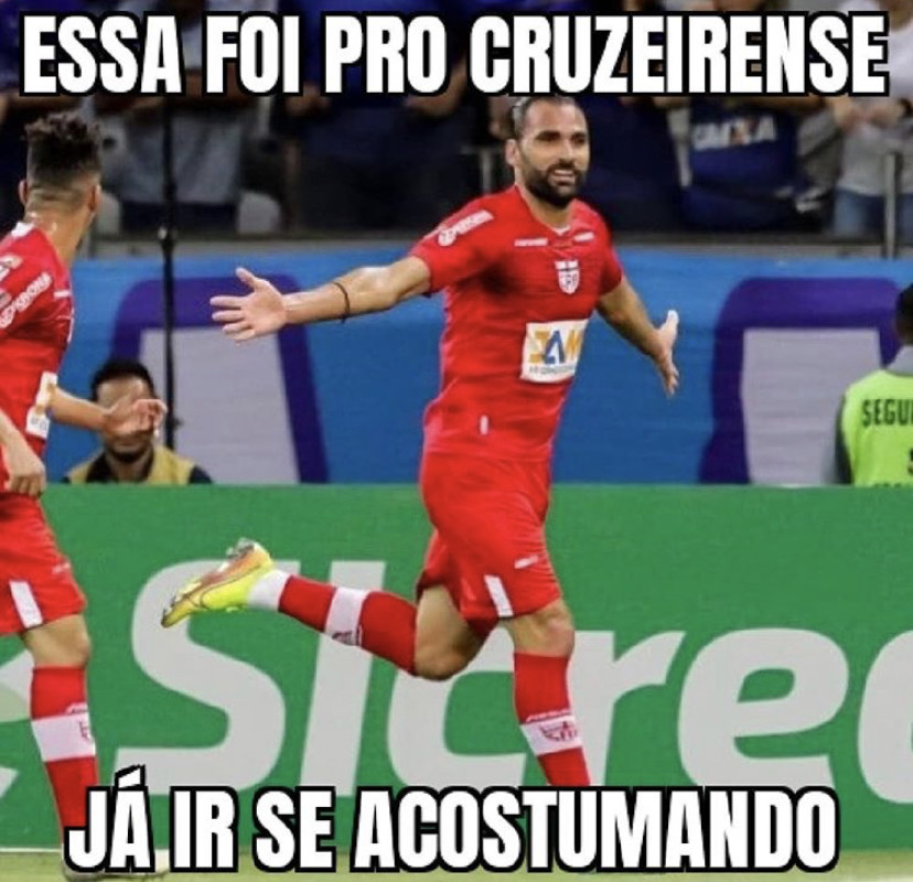 Os melhores memes sobre o engraçadíssimo jogo Cruzeiro x CRB