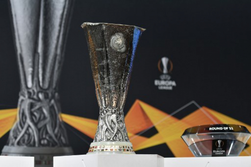 O mesmo acontece com a Liga Europa desta temporada. Todos os jogos de volta das oitavas foram adiados.