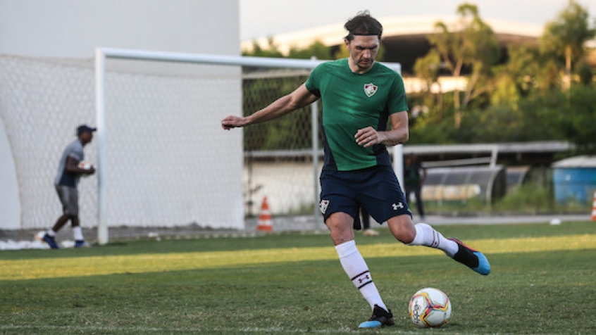 Matheus Ferraz - Clube: Fluminense - Posição: zagueiro - Idade: 36 anos - Jogos no Brasileirão 2021: 0 - situação no clube: reserva com poucas oportunidades.