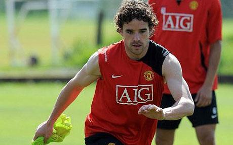 Owen Hargreaves passou por grandes clubes, como Bayern de Munique e Manchester United, porém uma série de lesões o atrapalharam muito na carreira. Pelos Red Devils, por exemplo, ele chegou a atuar em apenas 39 oportunidades em uma passagem de quatro anos.