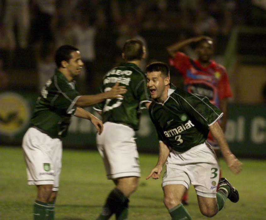 O Palmeiras venceu o El Nacional, do Equador, por 7 a 0, na Libertadores de 1995. O Verdão acabou sendo eliminado pelo Grêmio nas semifinais do torneio.