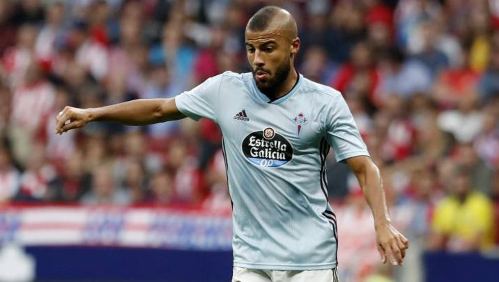 ESQUENTOU: Após uma temporada emprestado ao Celta de Vigo, o brasileiro Rafinha Alcântara pode deixar a Espanha em definitivo e rumar à Terra da Rainha. De acordo com informações do jornal "Sport", o meio-campista atrai o interesse do Leeds United, que acabou de voltar à primeira divisão.