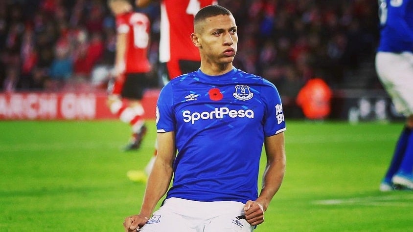 Richarlison (24 anos) - Posição: atacante - Clube: Everton - Contrato até: junho de 2024 - Status na equipe: titular absoluto.
