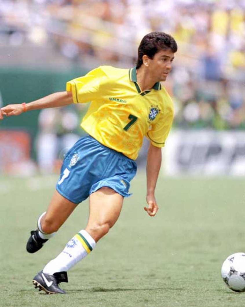 6º lugar: BEBETO (6 gols)