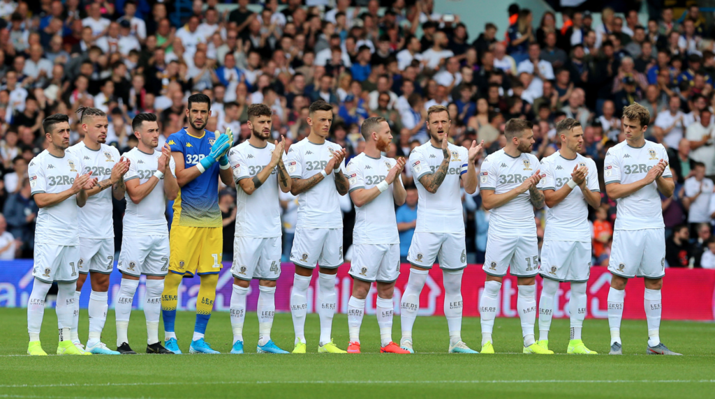 Atualmente sob o comando de Marcelo Bielsa e se reestruturando no futebol inglês, o Leeds United chegou à final de 1975 e foi vice para o Bayern de Munique.