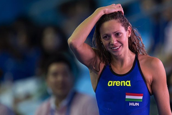 A nadadora húngara Boglarka Kapas, medalhista em olímpica, testou positivo para coronavírus.