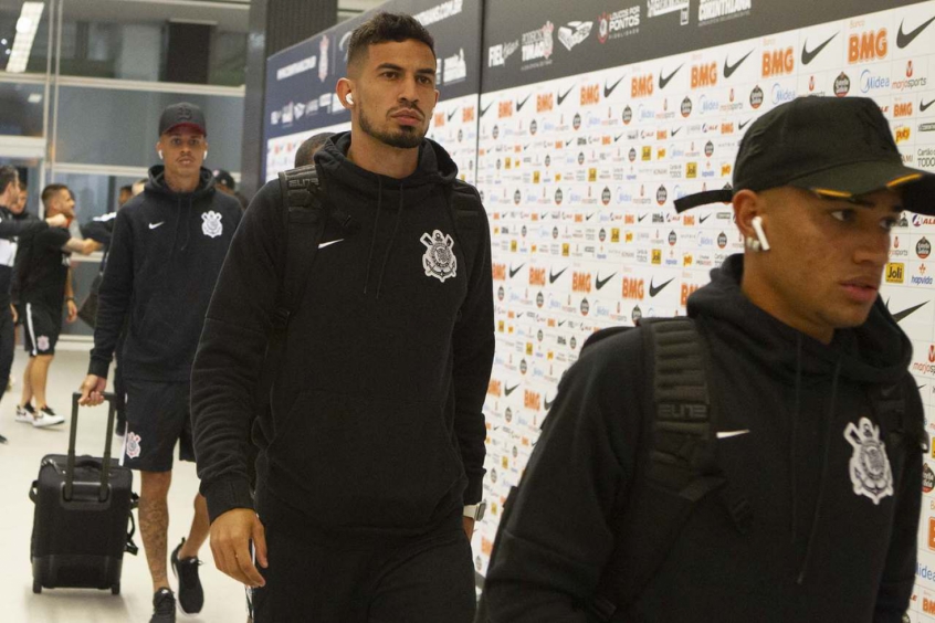 Pedro Henrique repete a história de Camacho, retornando do Furacão. Com a saída de Manoel, herdou a vaga ao lado de Gil, porém não tem recebido boas críticas, principalmente por conta de gols levados, os quais, muitas vezes, não passaram por sua intervenção e, portanto, estufaram as redes de Cássio.