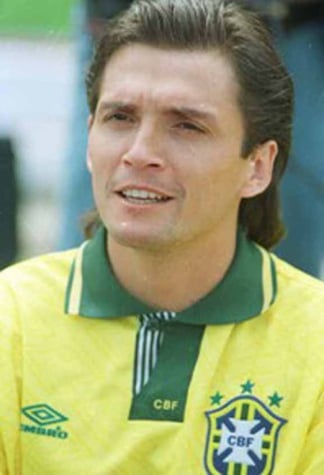 Luís Carlos Winck: cotado para disputar a Copa de 1990, ficou fora por opção de Lazaroni, apesar do seu extenso currículo com o Vasco e pela Seleção, onde ficou com a medalha de prata nas Olimpíadas de 88.