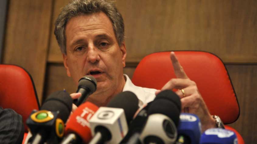 Os impactos do novo coronavírus fizeram a diretoria do Flamengo recorrer a um empréstimo no valor de R$ 40 milhões ao Banco Santander. A linha de crédito, com juros baixos, já estava pré-aprovada e em "stand by", de acordo com o demonstrativo financeiro do clube de 2019. 