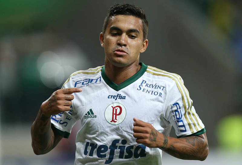 SEGUNDO COM MAIS VITÓRIAS NO SÉCULO XXI - Dudu está perto de alcançar o recorde de Marcos, atletas com mais vitórias pelo Palmeiras no século. O goleiro venceu 182 vezes e o atacante, 174.