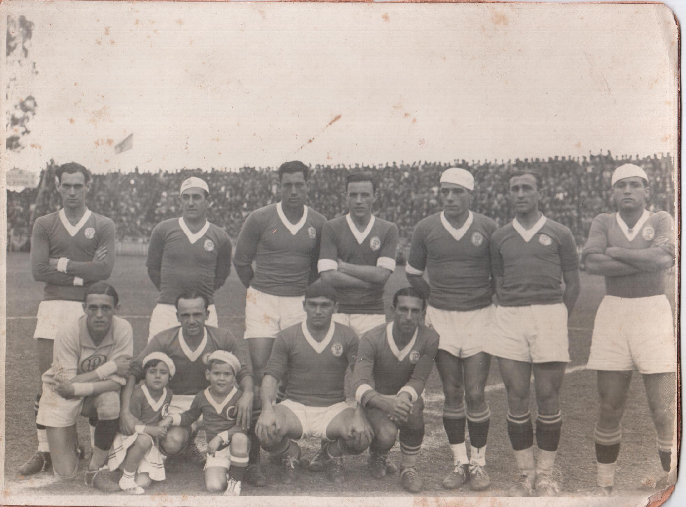 Em 10 de dezembro de 1933, o Palestra Itália, jogando em casa, venceu o Fluminense por 2 a 1, com gols de Gabardo e Dula, e tornou-se o campeão da primeira edição do Torneio Rio-São Paulo.