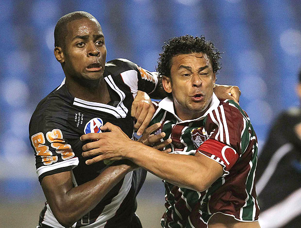 Em Vasco x Fluminense, o vencedor é o  Cruzmaltino. A equipe tem 149 vitórias sobre o rival, que ganhou em 121 jogos. Para completar, foram 105 empates entre os dois clubes.