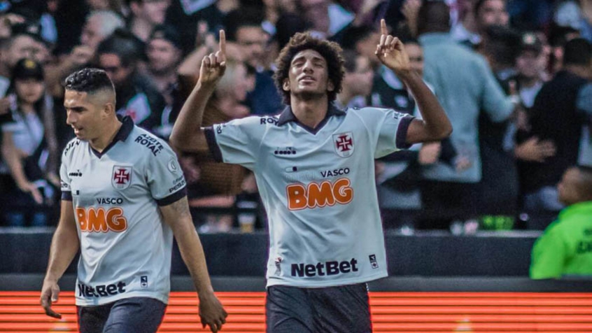 No dia 25 de agosto, o jovem atacante marcou o primeiro gol dele pelo Cruz-Maltino. Foi contra o São Paulo, vitória em São Januário.