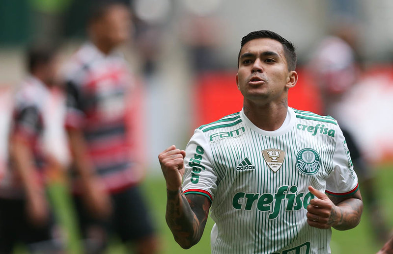 ARTILHEIRO DOS PONTOS CORRIDOS - Com 41 gols, o camisa 7 é o maior artilheiro do Palmeiras de 2003 para cá, quando a fórmula de disputa foi alterada. Willian, Bruno Henrique e Deyverson fizeram 21.