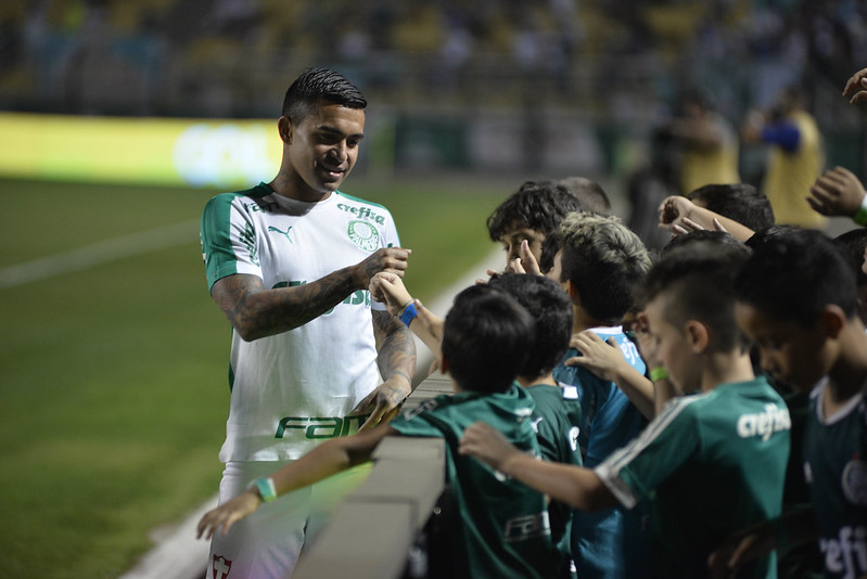 Dudu é o maior jogador do Palmeiras no século? Desde 2015, o atacante soma 305 jogos, 70 gols, 76 assistências e diversos recordes. Veja abaixo um raio-x do camisa 7!