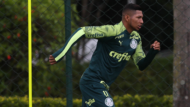 Última contratação para a temporada, o atacante Rony assinou até 31 de dezembro de 2024. 