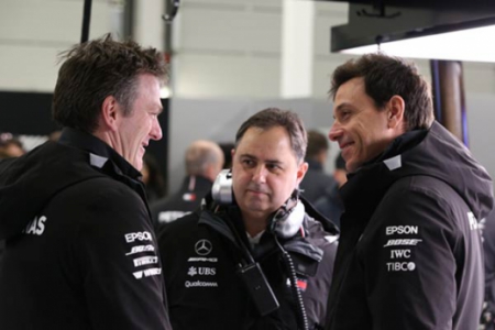 Outro período de paralisação das fábricas da Fórmula 1 é provável devido à crise do coronavírus, de acordo com o chefe da Mercedes, Toto Wolff.  Para ajudar a lidar com a crise, as equipes concordaram em antecipar as habituais férias de agosto e estendê-lo para três semanas ao invés de duas.