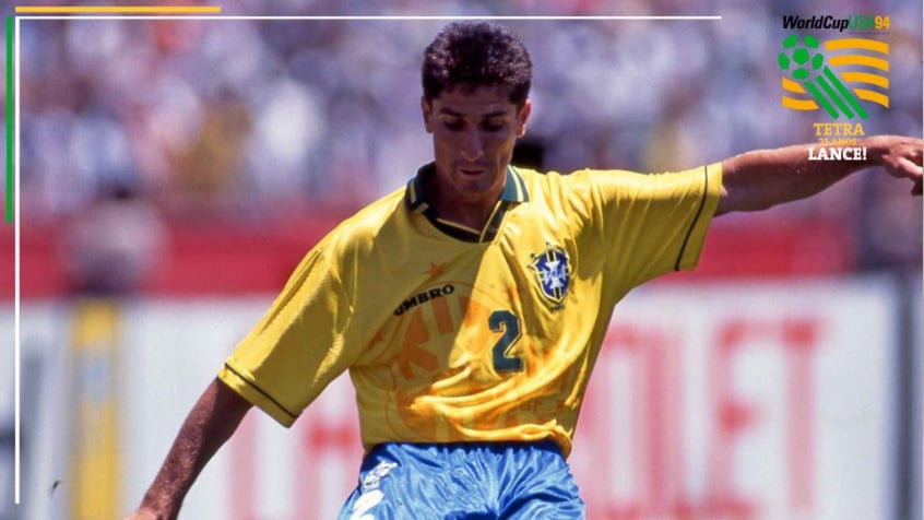No jogo decisivo do Mundial de 1994, Jorginho, lateral titular ao longo de toda a campanha, acabou sentindo uma lesão muscular e saiu de campo logo no início da partida. Em seu lugar, entrava o jovem Cafu, que viria a fazer a primeira da sua sequência histórica de três finais consecutivas em Copas do Mundo. 
