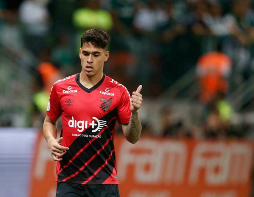 Lucas Halter (20 anos) - Athletico-PR - Valor atual: 5 milhões de euros - +525% - Diferença: 4,2 milhões de euros