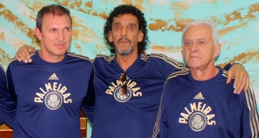 2 de abril: Morre João Marcos (no centro da foto), goleiro que marcou época no Palmeiras, nos anos 1980, e chegou à Seleção. Tinha 66 anos e sofreu com complicações no esôfago.