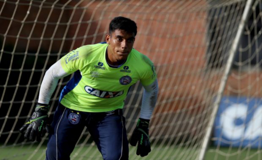 ESFRIOU - De maneira precoce também por conta da paralisação dos torneios mediante a pandemia, o goleiro Fernando não terá o contrato com duração até essa quinta-feira (30) renovado pelo Bahia.