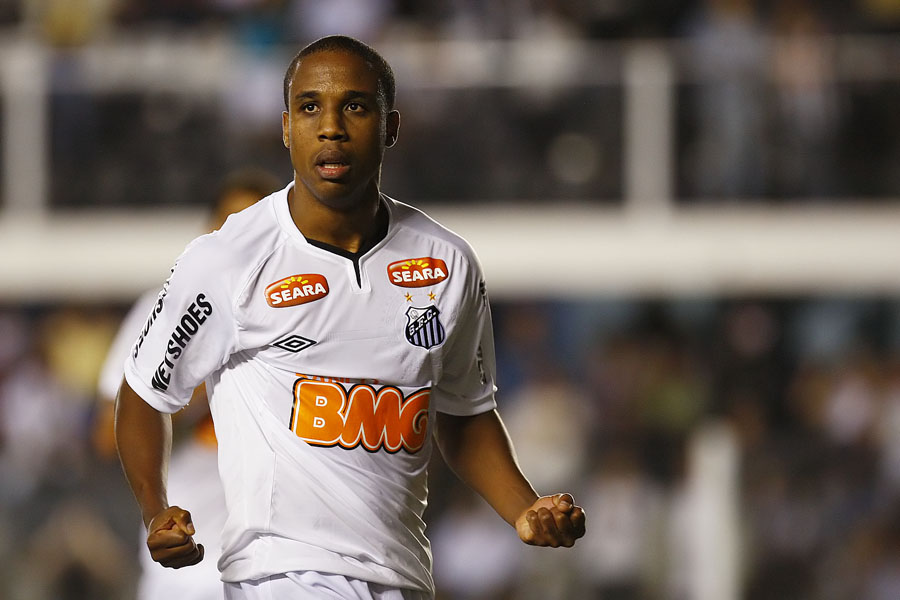 6º - Borges - 99 gols em 270 jogos - clube atual: aposentado